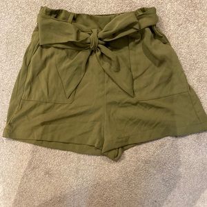 Target brand flowy shorts. Size small